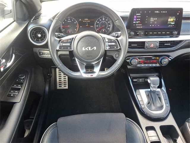 Thumbnail: 2023 Kia Forte - 11