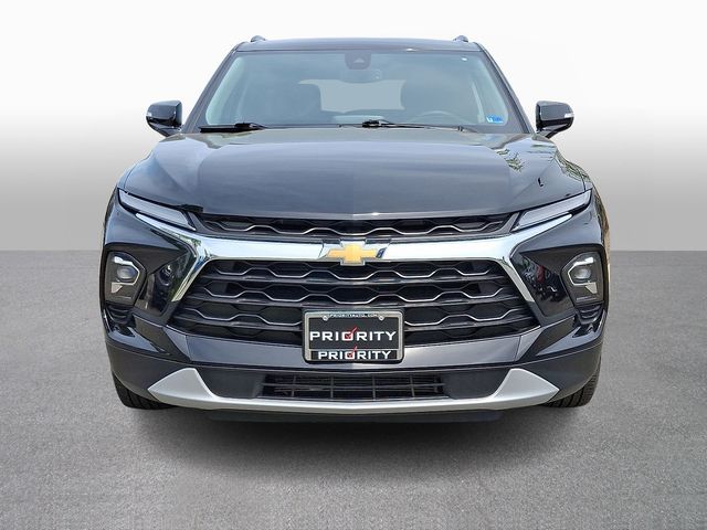 Thumbnail: 2023 Chevrolet Blazer - 2
