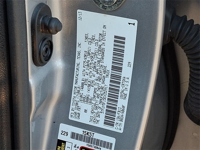 Thumbnail: 2014 Toyota Tundra - 26