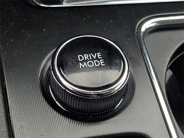 Thumbnail: 2023 Lincoln Corsair - 25