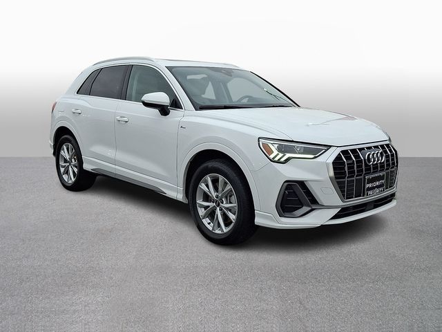 Thumbnail: 2024 Audi Q3 - 3