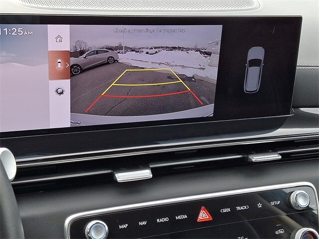 Thumbnail: 2025 Genesis GV80 - 18