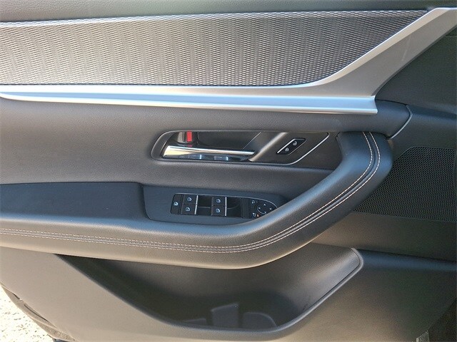 Thumbnail: 2025 Mazda CX-70 - 12