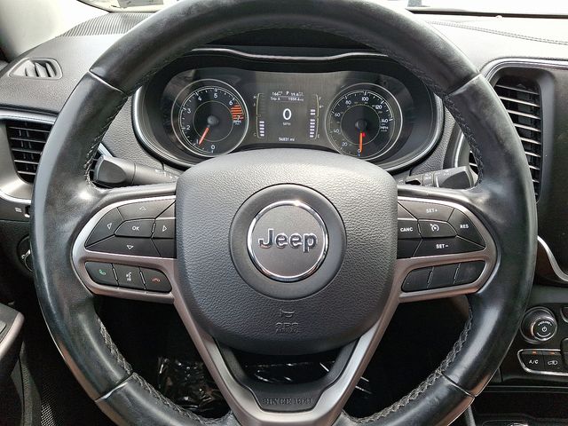 Thumbnail: 2019 Jeep Cherokee - 18
