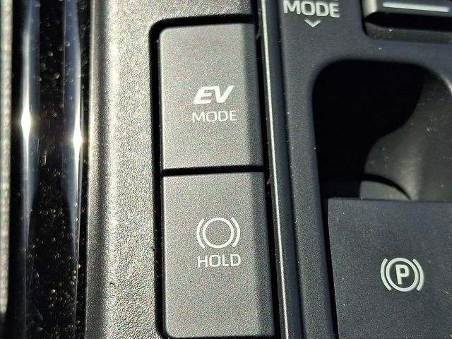 Thumbnail: 2023 Toyota Prius - 23