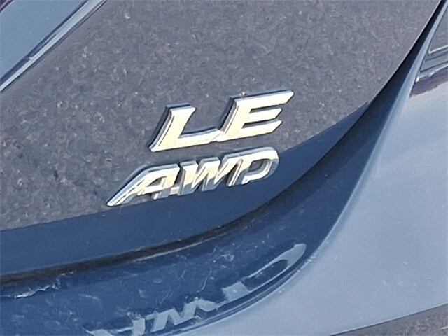 Thumbnail: 2023 Toyota Camry - 31