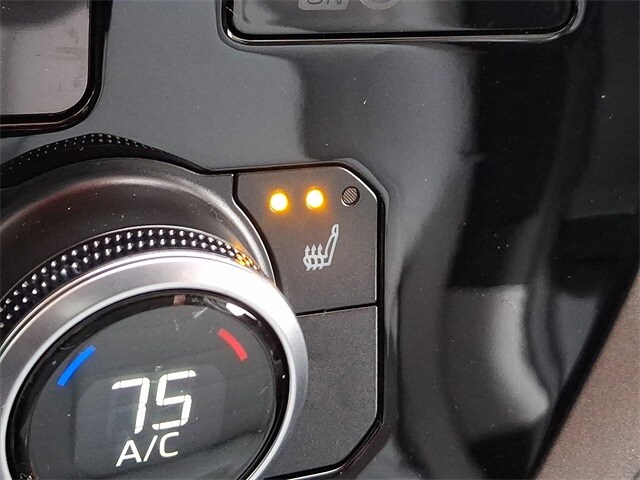 Thumbnail: 2026 Toyota Highlander - 19