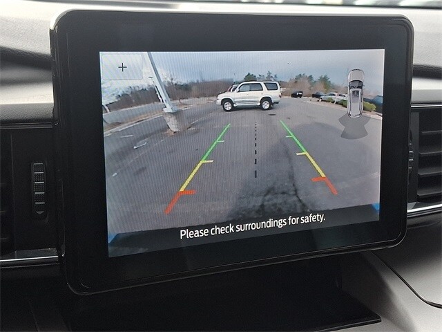 Thumbnail: 2021 Ford Explorer - 14