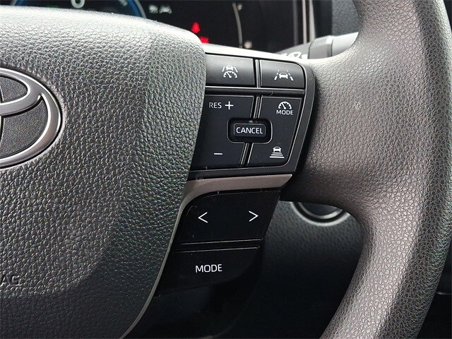 Thumbnail: 2025 Toyota Camry - 20