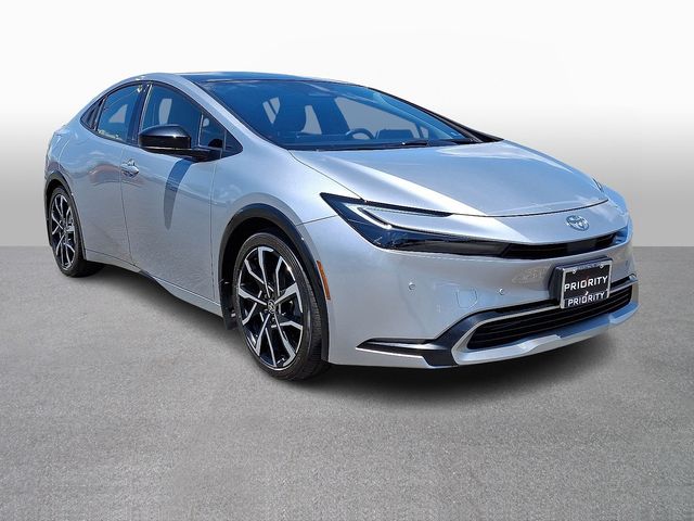 Thumbnail: 2024 Toyota Prius Prime - 3