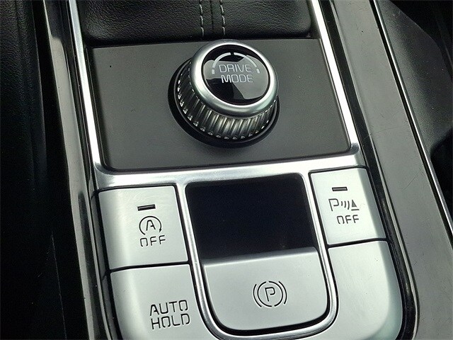 Thumbnail: 2021 Kia Telluride - 25