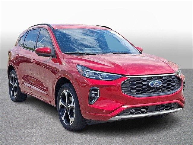 Thumbnail: 2023 Ford Escape - 3
