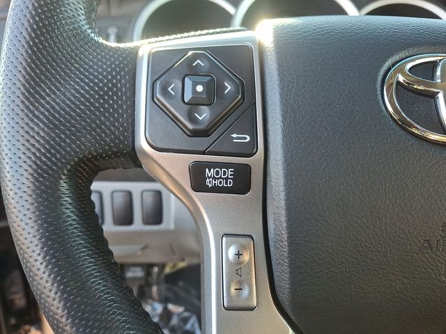 Thumbnail: 2015 Toyota Tacoma - 18