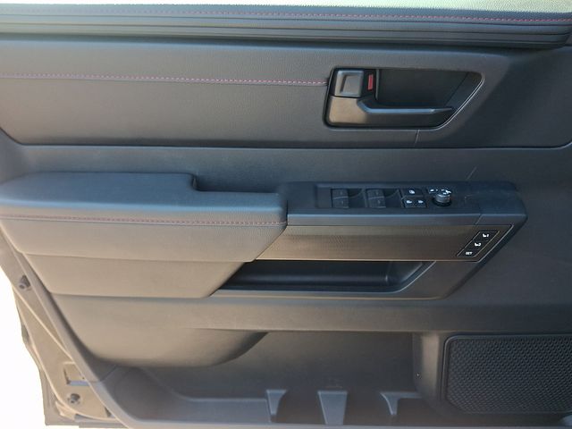 Thumbnail: 2024 Toyota Sequoia - 10