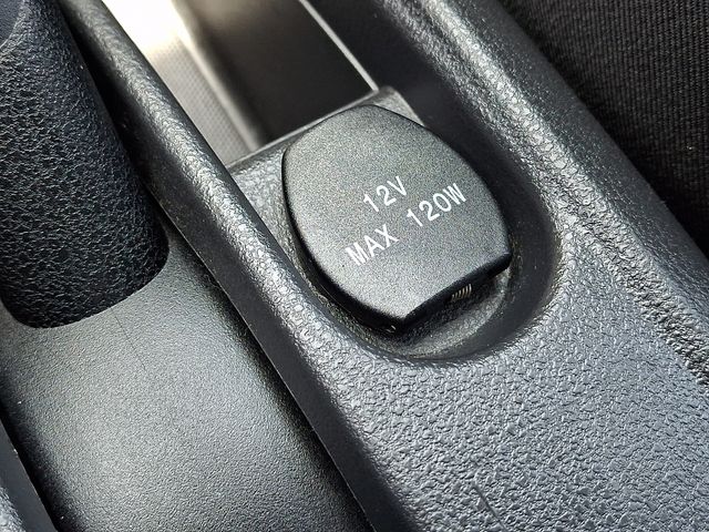 Thumbnail: 2015 Nissan Versa Note - 18
