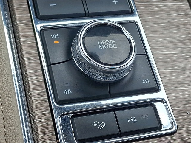 Thumbnail: 2023 Ford Expedition MAX - 23