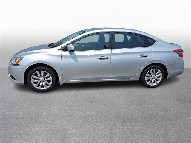 Thumbnail: 2015 Nissan Sentra - 7