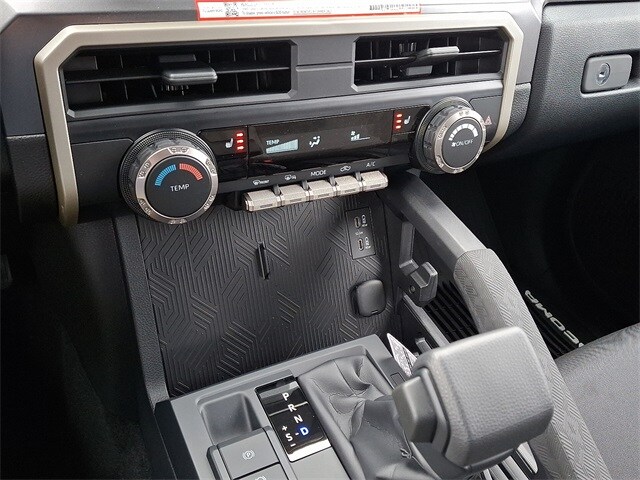 Thumbnail: 2025 Toyota Tacoma - 15