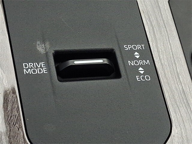 Thumbnail: 2024 Toyota Highlander - 26