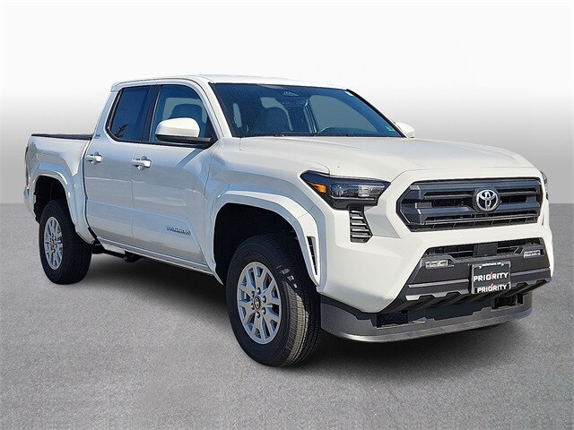 Thumbnail: 2025 Toyota Tacoma - 3