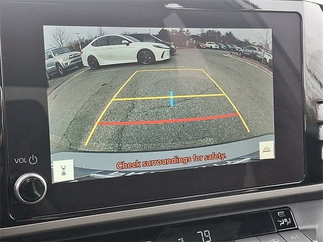 Thumbnail: 2025 Toyota Camry - 16