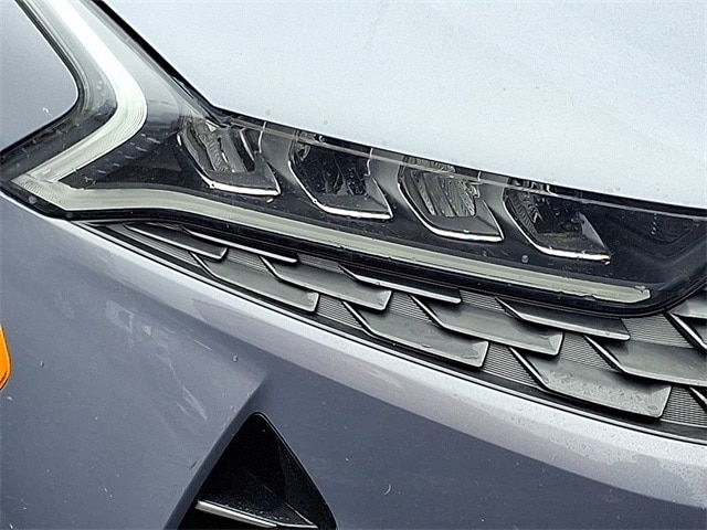Thumbnail: 2022 Kia K5 - 3