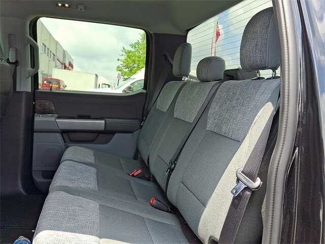 2022 Ford F-150 Lightning XLT 10