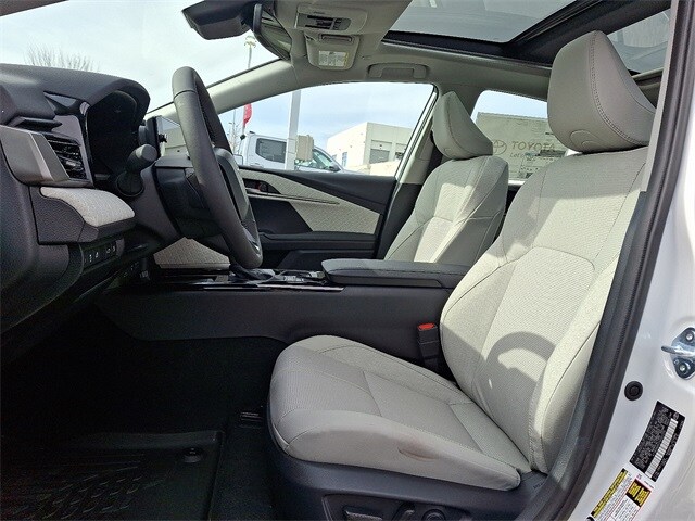 Thumbnail: 2026 Toyota Camry - 12