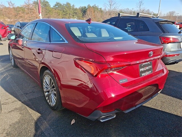 Thumbnail: 2019 Toyota Avalon - 6