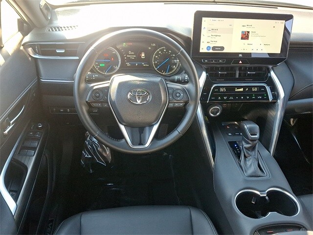 Thumbnail: 2024 Toyota Venza - 12