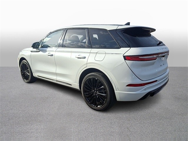 Thumbnail: 2023 Lincoln Corsair - 6