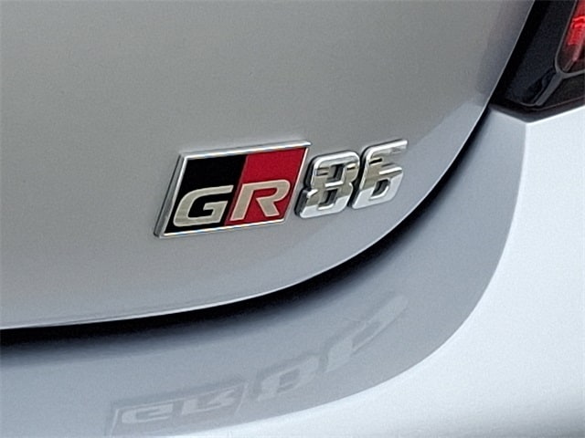 Thumbnail: 2023 Toyota GR86 - 32