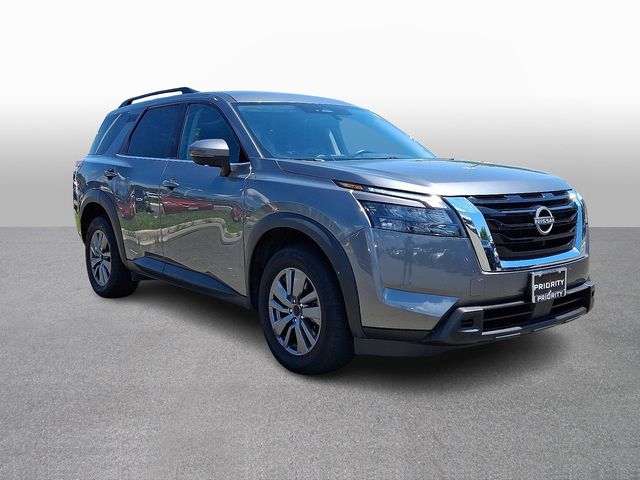 Thumbnail: 2025 Nissan Pathfinder - 3