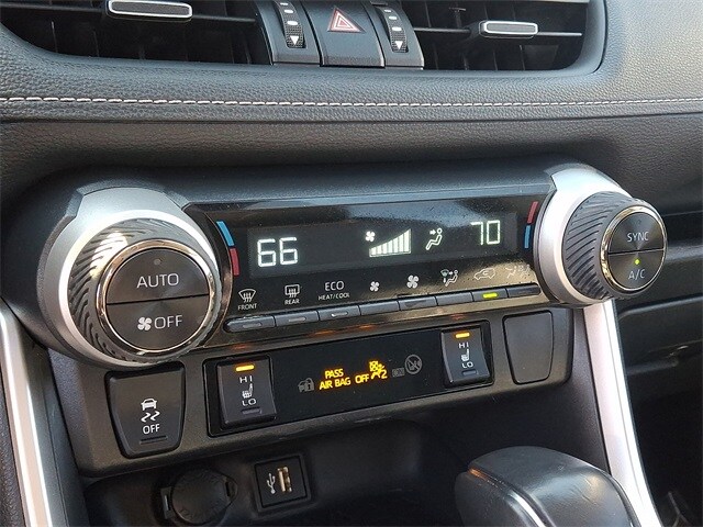 Thumbnail: 2025 Toyota RAV4 - 16