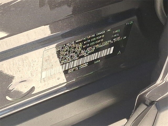 Thumbnail: 2025 Toyota RAV4 - 23