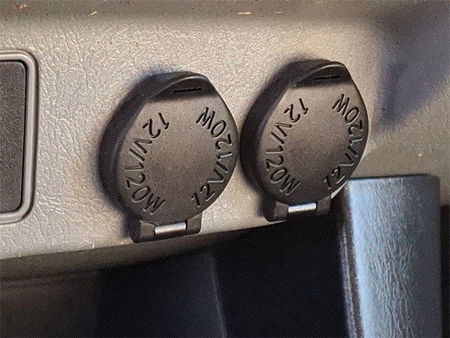 Thumbnail: 2015 Toyota Tacoma - 22