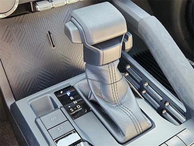 Thumbnail: 2025 Toyota Tacoma - 9