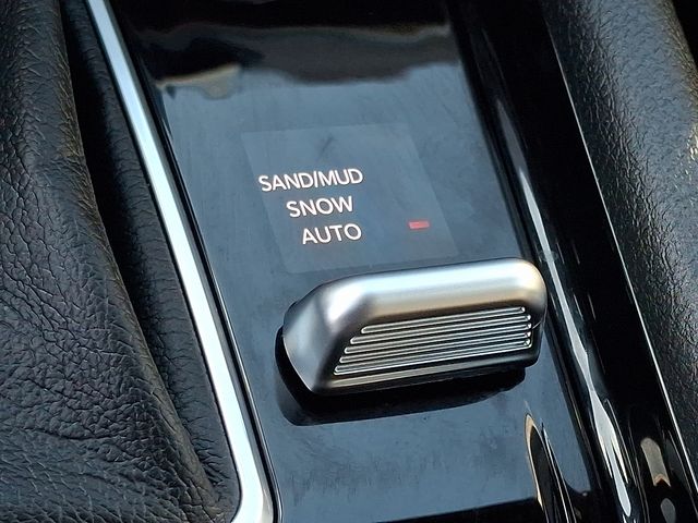 Thumbnail: 2026 Jeep Compass - 23