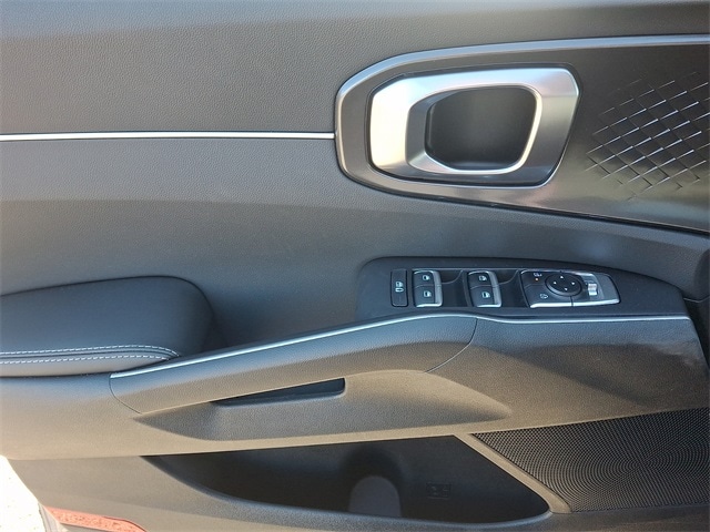 Thumbnail: 2025 Kia Sorento - 12