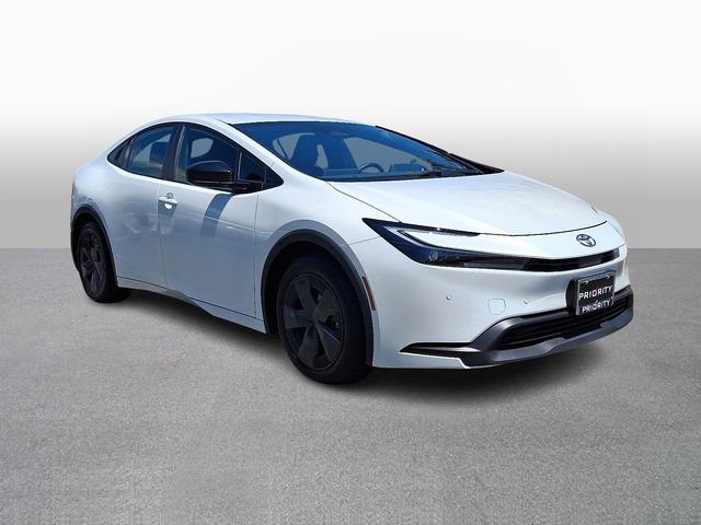 Thumbnail: 2026 Toyota Prius - 3
