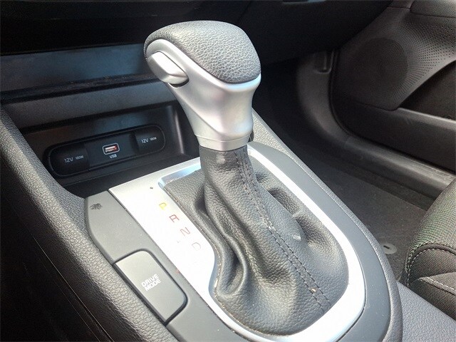 Thumbnail: 2023 Kia Forte - 9