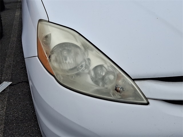 2007 Toyota Sienna LE 5