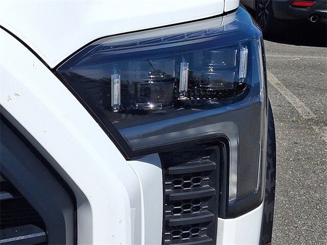 Thumbnail: 2024 Toyota Tundra - 9