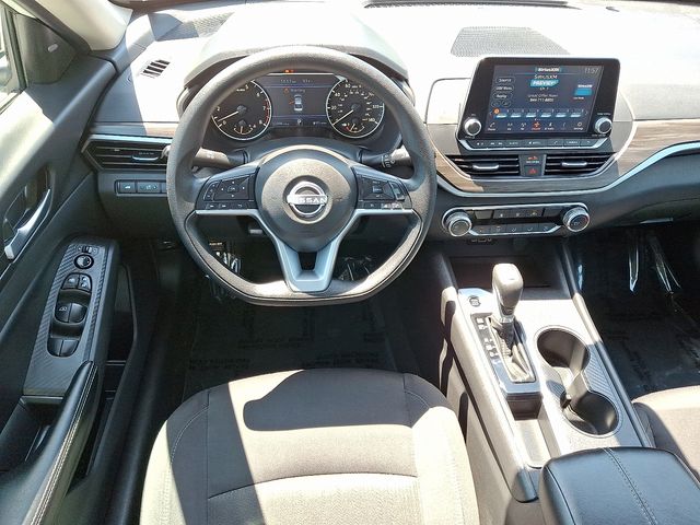Thumbnail: 2025 Nissan Altima - 11