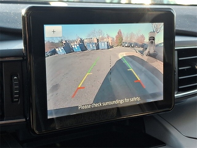 Thumbnail: 2023 Ford Explorer - 18