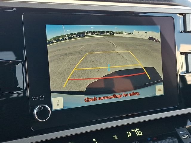 Thumbnail: 2025 Toyota Tundra - 17