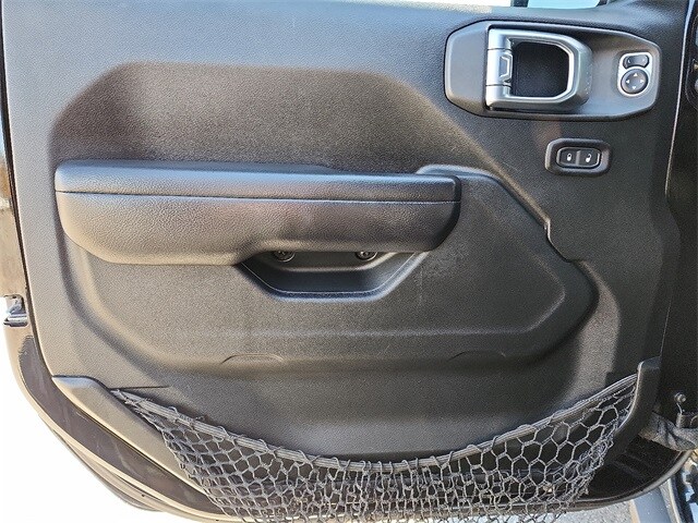 Thumbnail: 2018 Jeep Wrangler - 10