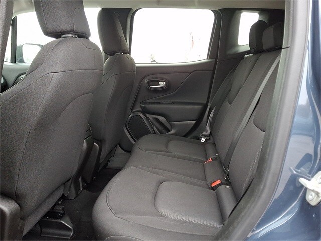 Thumbnail: 2023 Jeep Renegade - 10