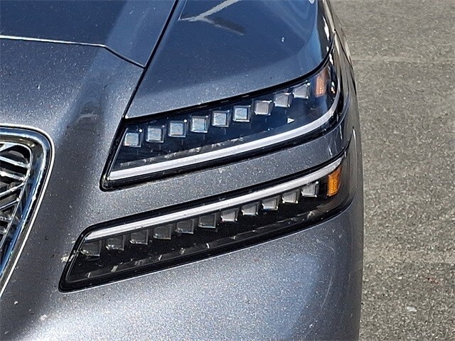 Thumbnail: 2025 Genesis GV80 - 9