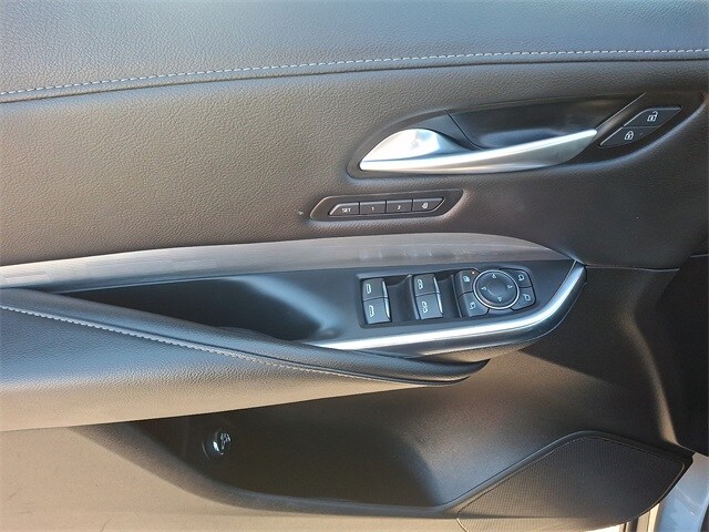 Thumbnail: 2024 Cadillac XT4 - 12